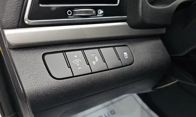 Hyundai Avante 2018, 66260 км, за 11900000 KRW - фото 14