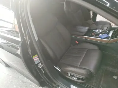 Audi A8 2019, 129900 км, за 299200 CNY - фото 19
