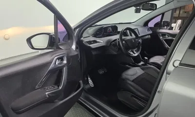 Peugeot 2008 2016, 65312 км, за 6500000 KRW - фото 10