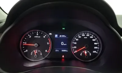 Kia Stonic 2019, 60854 км, за 12300000 KRW - фото 8