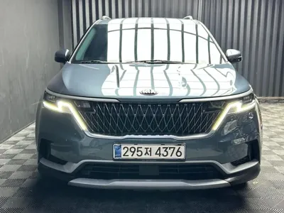 Kia Canival · 2021 год