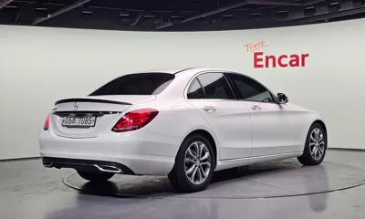 Mercedes-Benz C-Class 2017, 186616 км, за 12890000 KRW - фото 2