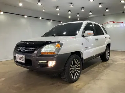 Kia Sportage · 2006 год
