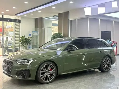 Audi S4 · 2023 год