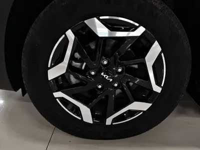 Kia Seltos 2023, 21000 км, за 125800 CNY