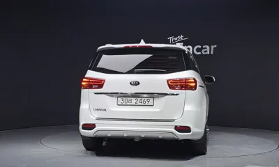 Kia Canival 2019, 59639 км, за 18900000 KRW