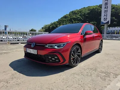 Volkswagen Golf · 2024 год