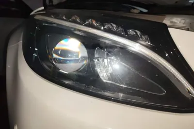Mercedes-Benz C-Class 2017, 138500 км, за 93832.37 CNY - фото 7