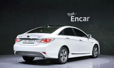 Hyundai Sonata 2012, 81363 км, за 6500000 KRW - фото 2