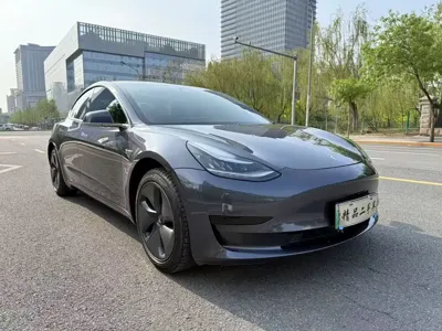 Tesla Model 3 2020, 70000 км, за 99000 CNY