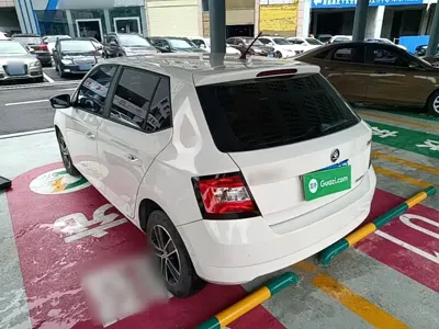 Skoda Fabia 2016, 98100 км, за 25500 CNY - фото 5