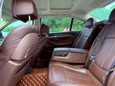 BMW 5 Series New Energy 2019, 192000 км, за 105000 CNY - фото 11