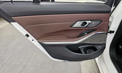BMW 3-Series 2021, 87939 км, за 29300000 KRW - фото 25