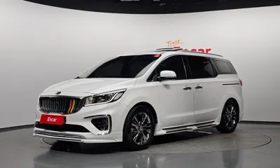Kia Canival · 2019 год