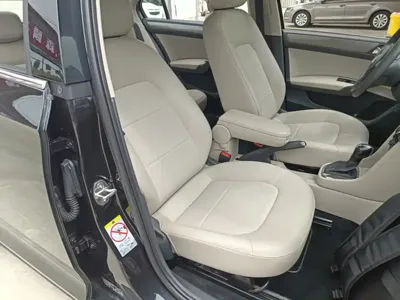 Volkswagen Santana 2016, 132300 км, за 21400 CNY - фото 25