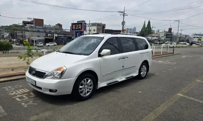 Kia Canival · 2013 год