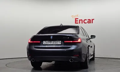 BMW 3-Series 2019, 47018 км, за 26000000 KRW