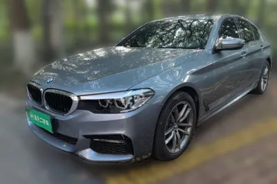 BMW 5 Series · 2018 год