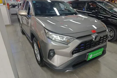 Toyota RAV4 2024, 8800 км, за 124334.86 CNY - фото 3