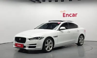 Jaguar XE · 2016 год