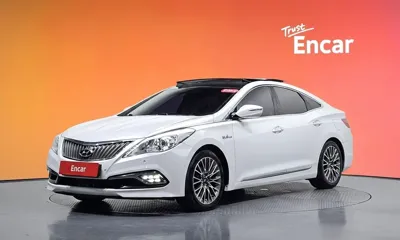 Hyundai Grandeur · 2015 год