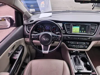 Kia Canival 2016, 199354 км, за 7500000 KRW - фото 11