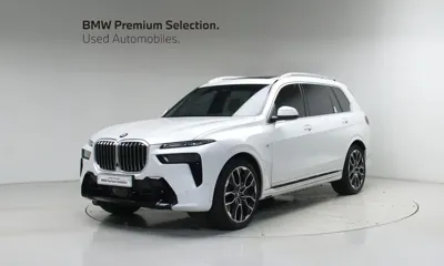BMW X7 · 2025 год