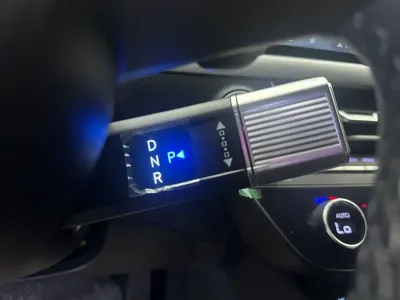 Hyundai Sonata 2024, 8650 км, за 42000000 KRW - фото 8