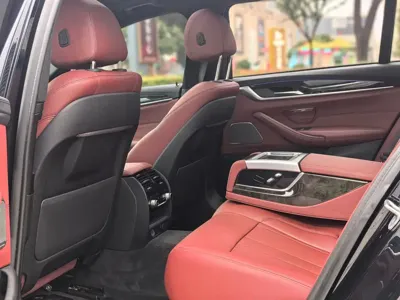 BMW 5 Series 2019, 60000 км, за 169800 CNY - фото 8