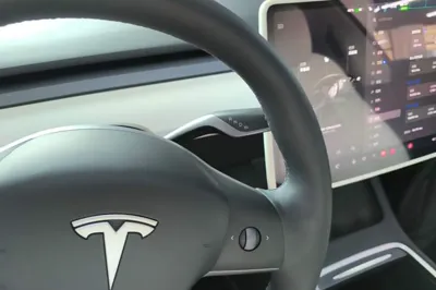 Tesla Model 3 2022, 54700 км, за 166264.73 CNY - фото 23