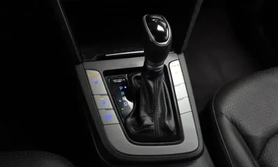 Hyundai Avante 2017, 151375 км, за 6700000 KRW - фото 9