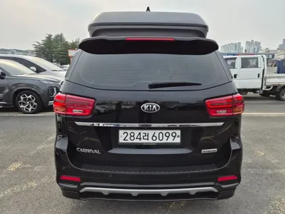 Kia Canival 2020, 112050 км, за 20100000 KRW