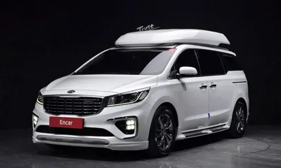 Kia Canival · 2020 год
