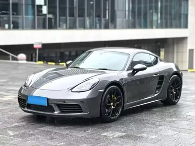 Porsche 718 · 2018 год