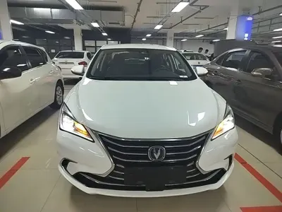 Changan Eado 2019, 56100 км, за 25700 CNY