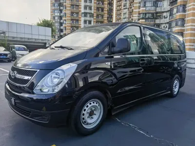 Hyundai H-1 · 2014 год