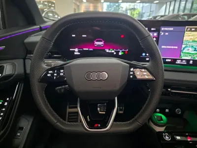 Audi Q6 e-tron 2025, 14212 км, за 79000000 KRW - фото 18