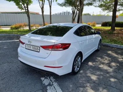 Hyundai Avante 2018, 94186 км, за 11500000 KRW - фото 7
