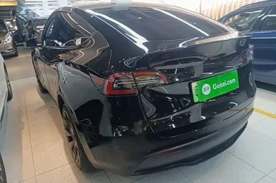 Tesla Model Y 2022, 51800 км, за 183714.48 CNY - фото 4