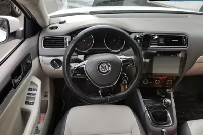Volkswagen Sagitar 2015, 71500 км, за 28910.8 CNY - фото 10