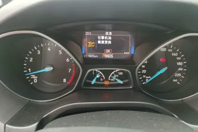 Ford Focus 2015, 11900 км, за 64064.06 CNY - фото 11