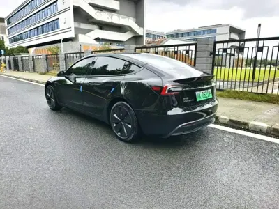 Tesla Model 3 2024, 40000 км, за 122500 CNY - фото 9