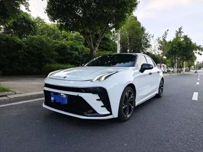 Lynk & Co 03 · 2024 год