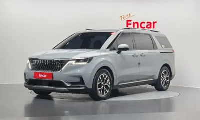 Kia Canival · 2023 год