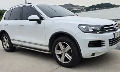 Volkswagen Touareg 2014, 190000 км, за 11990000 KRW