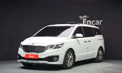 Kia Canival · 2016 год