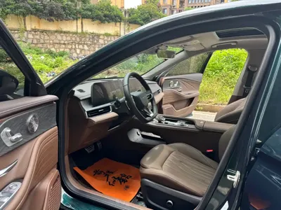 Chery Arrizo 8 2025, 13000 км, за 91800 CNY