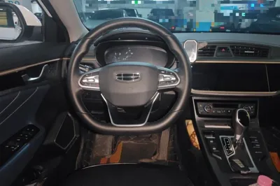 Geely Auto Emgrand GL 2021, 75400 км, за 39047.54 CNY - фото 10