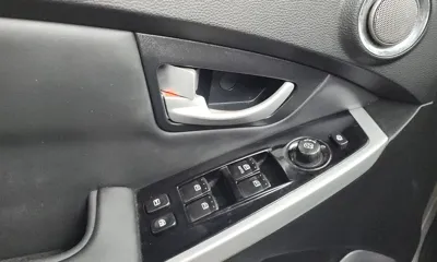 KG_Mobility_Ssangyong KORANDO 2015, 97673 км, за 3690000 KRW - фото 29