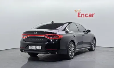 Hyundai Grandeur 2017, 195343 км, за 8900000 KRW